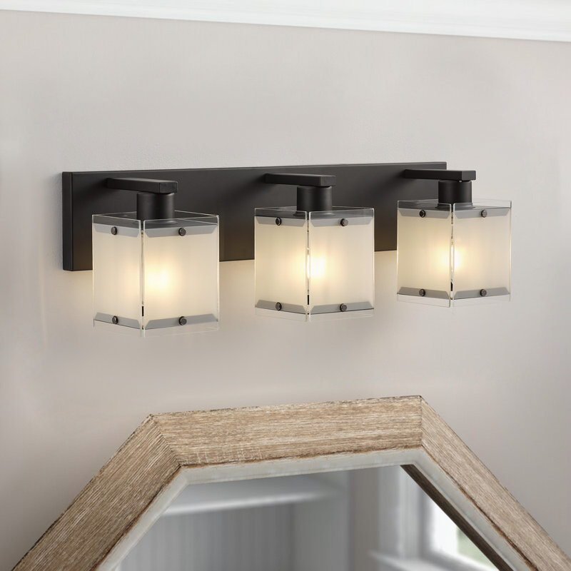 Lampe murale 3 lumières en fer noir mat