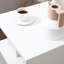 Table de bout moderne 20 po, table d'appoint en forme de S avec tablette de rangement et poteaux en acier, blanc-528570991-431826660