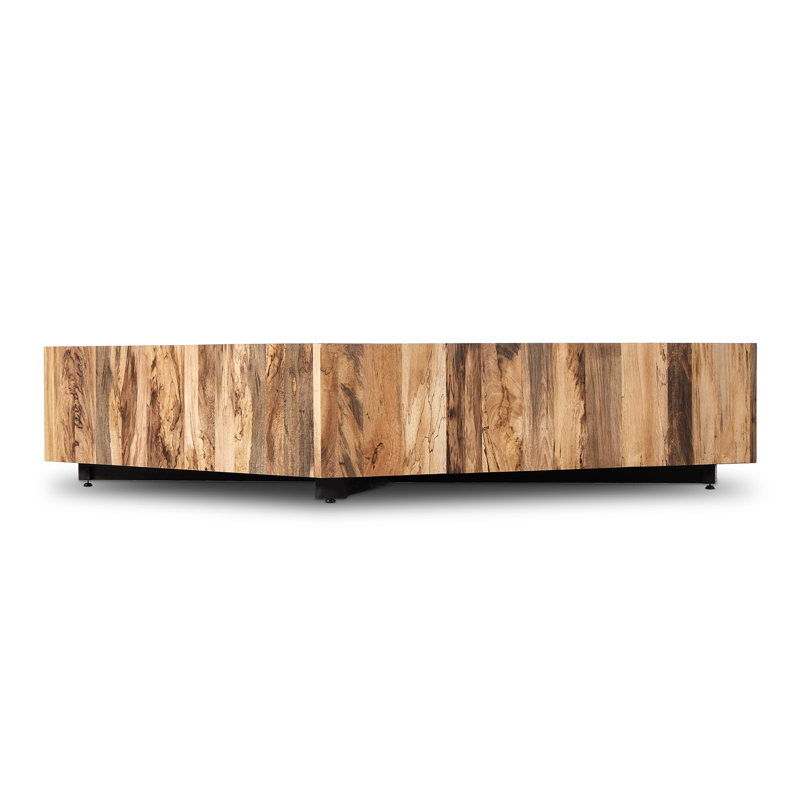 Table basse Pavllo, Noyau de bardage primavera