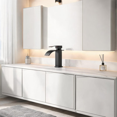 Matte Black Bathroom Faucet with Pop-Up Drain, Single Handle Control and Metal Construction