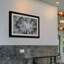 « blanc cristallin »-cadre photo, impression sur papier-428642643-428669316