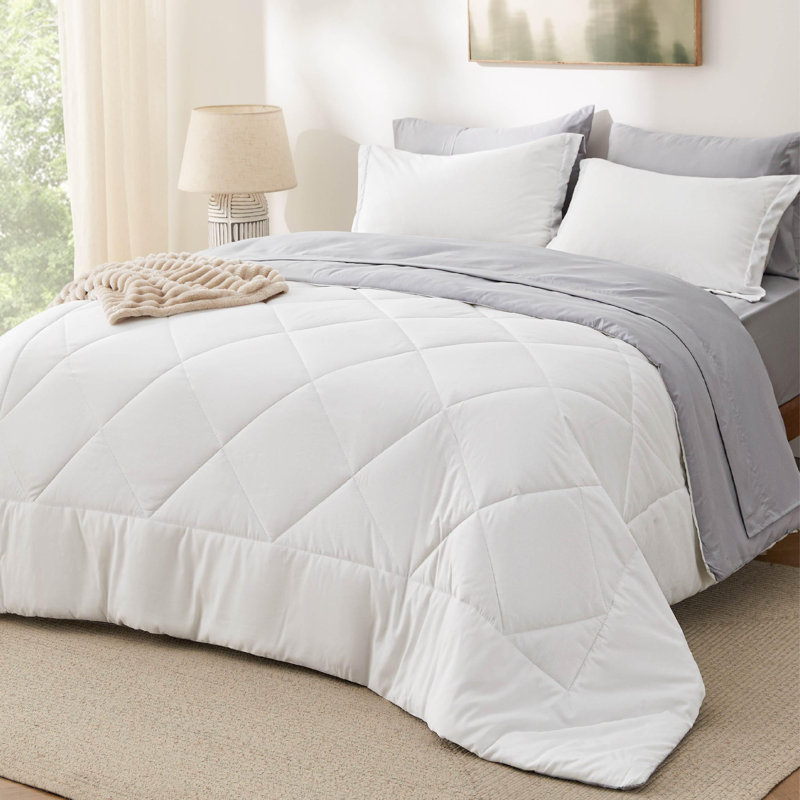 Best Seller Bedsure Comforter Set Reversible Bedding for All Seasons-89GSM, King Comforter + 4 Additional Pieces, White