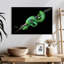 Python vert Brampt glissant sur une branche-108930613