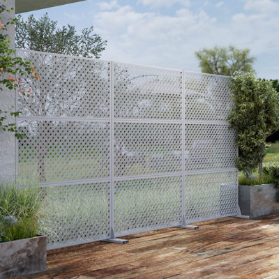 Outdoor Metal Privacy Screen