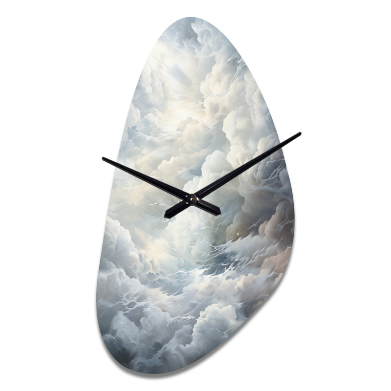 «Clouds Whispering Clouds II», horloge murale asymétrique en métal, impression d'horloge murale de forme irrégulière traditionnelle