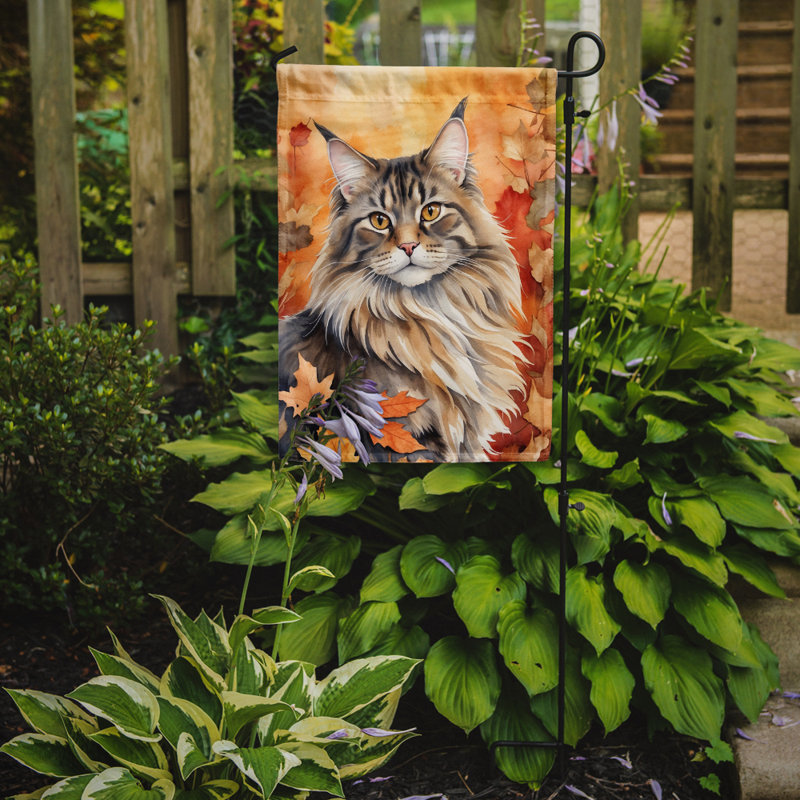 Chat en feuilles d'automne drapeau de jardin, MaineCoon