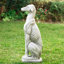 Statue de jardin chien assis