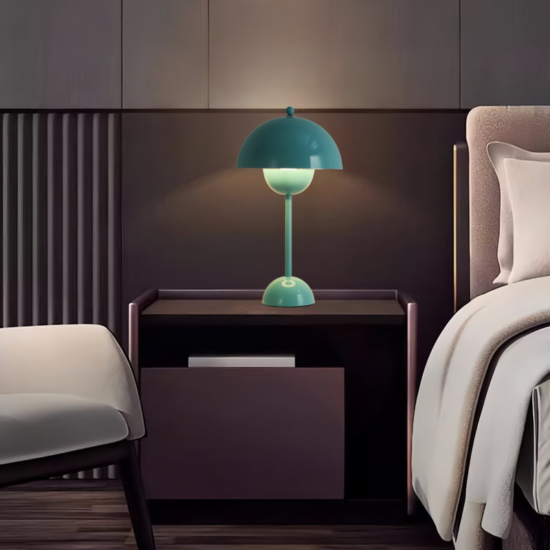 Modern 13.4" Dark Green Flowerpot Table Lamp