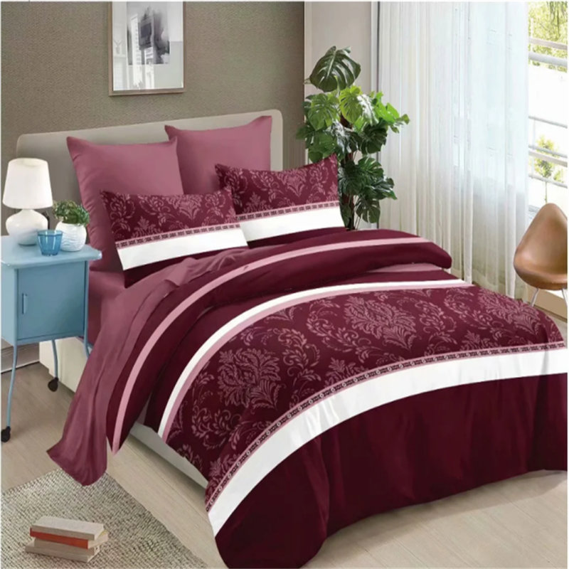 No Coverlet, Queen, Red