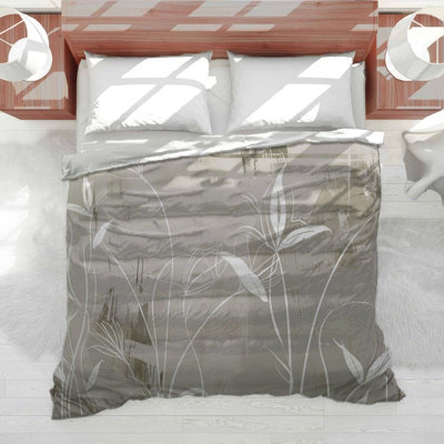 Trendy Floral Plush Bedding