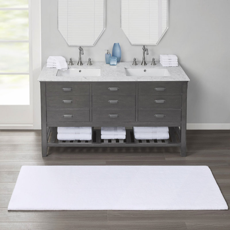 Tapis de bain Cloud-Like, microfibre moelleuse de 0,75 po, absorbant et à séchage rapide, envers antidérapant, certifié Oeko-Tex