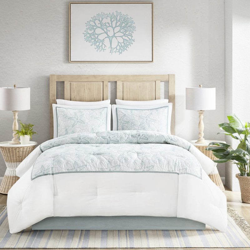 Très grand édredon - 100% coton, blanc avec broderie bleu foncé, comprend un édredon, une jupe de lit, 2 taies décoratives,