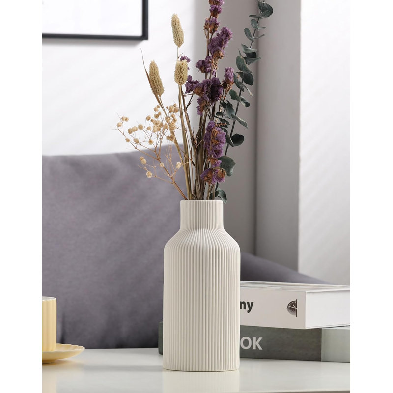 Ceramic Flower Vase, Minimalist & Modern Style For Home Decor. This 8-Inch Small Vase Is  For Pampas Grass And Floral Arrangements, Ideal As A Decorative Piece For Tables, Shelves, Bookshelves, Mantels, Entryways, And As An Elegant Centerpie