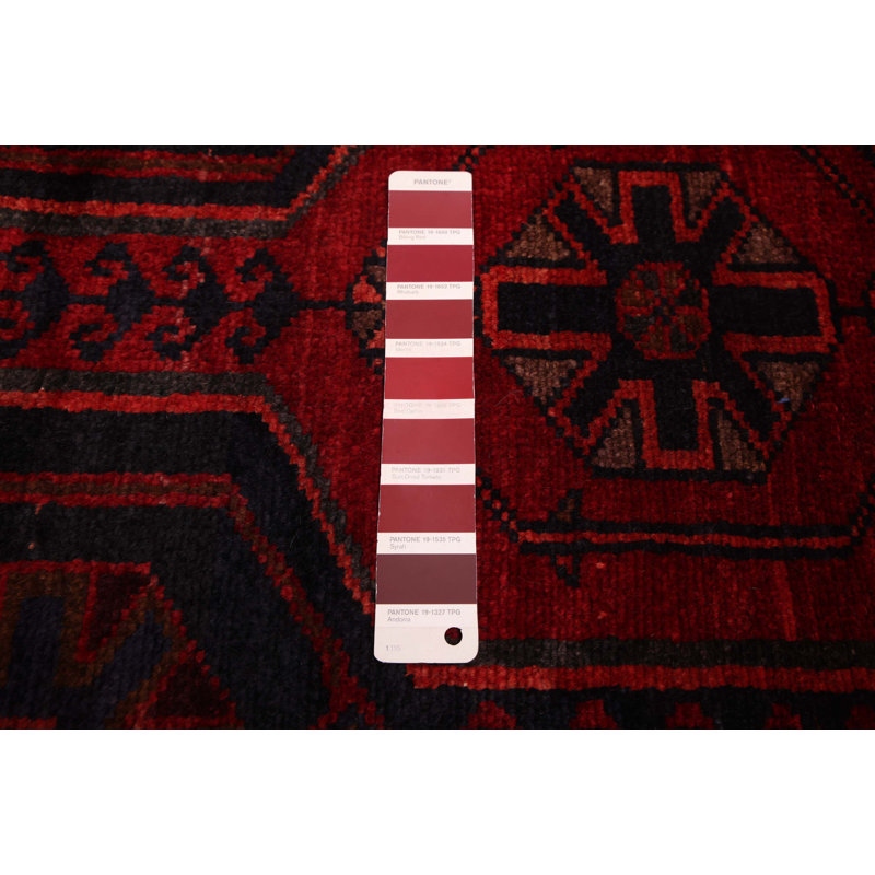 Tapis rouge Melis 4 pi 7 po x 6 pi 3 po