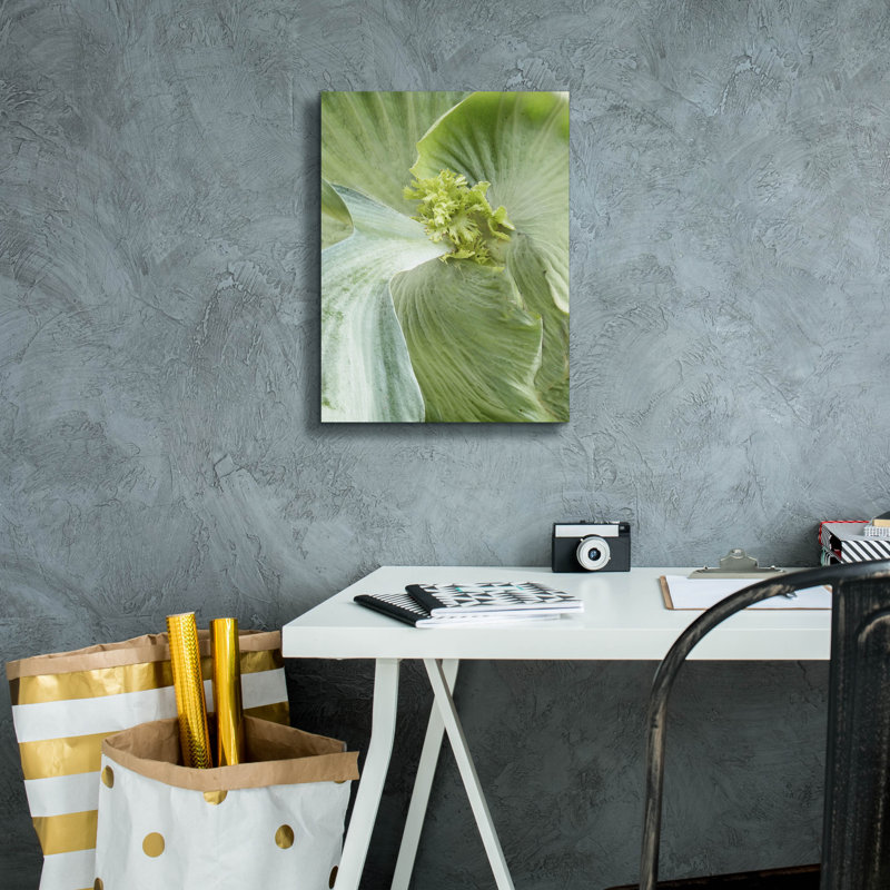 «Banana Leaf 2» par Brittany Evans, art mural sur toile, H 16 po x l 12 po