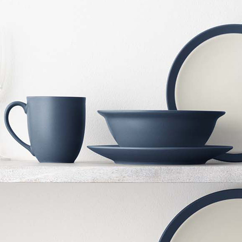 Noritake Colorwave 16-Piece Curve Dinnerware Set, Service for 4, Blue