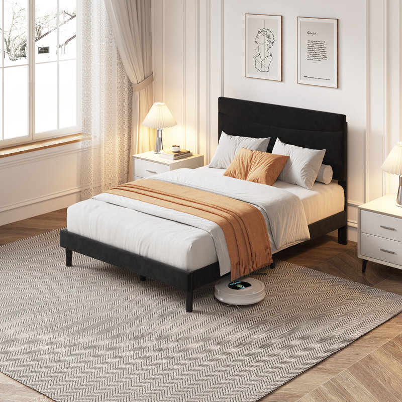 Bed, Black