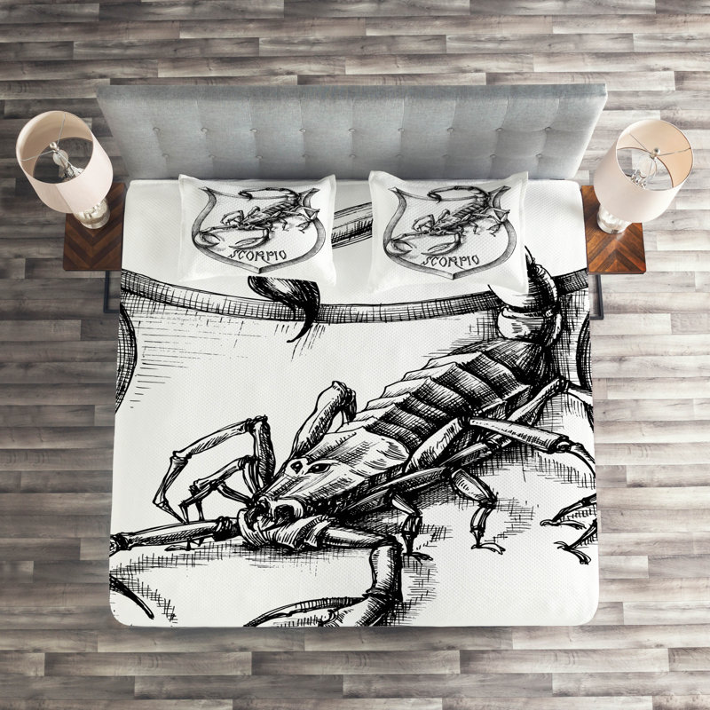 Eclectic Polyester Coverlet, Queen Bedspread + 2 Shams