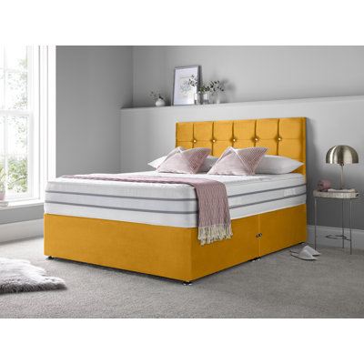 McCutchenville Bed