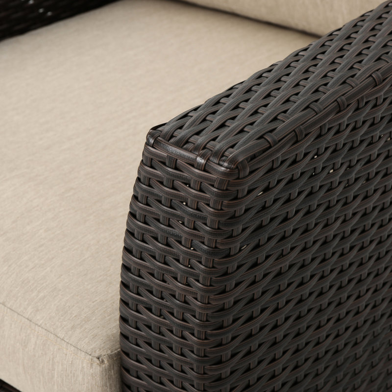 Single - Outdoor Chair For Relaxation. Brown Color, Pe , Iron, Waterproof Fabric. 31.87 In Wide, 28.14 High, 27.69 Lb. Ideal Patio, Porch, Backyard, Poolside Elegant Relax Chair. Brown, Made Of