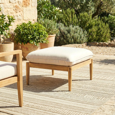 Repose-pieds d'extérieur en bois d'acacia Terassi, finition teck clair avec coussin beige