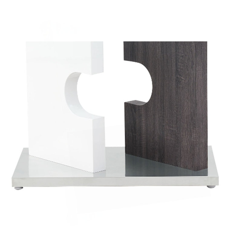 IRIS DINING TABLE