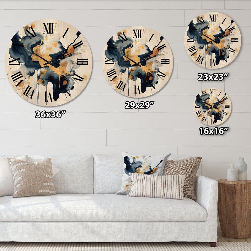 Très grande horloge murale en bois foncé et doré, Très grand