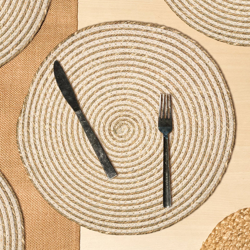 Seagrass Spiral Placemat Set