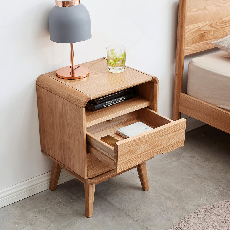 Armoire de chevet en bois massif Pure