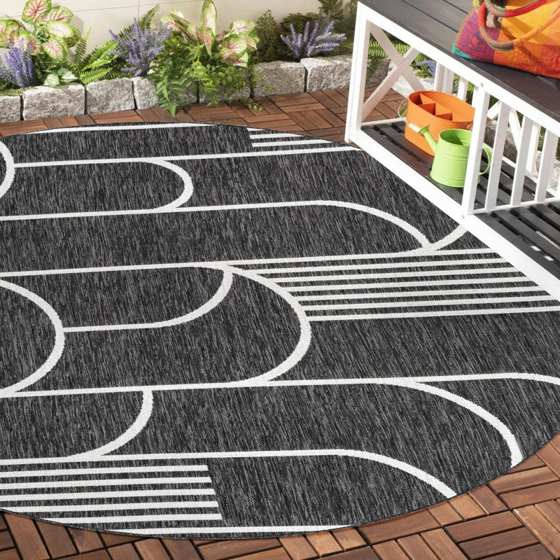 Indoor/Outdoor Modern Area Rug, Round 6'1"