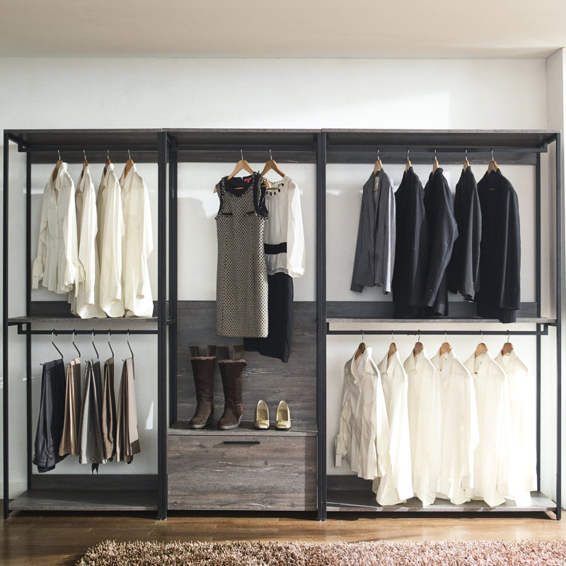 Walk-in Stain And Scratch