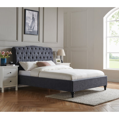 Fairfield Upholstered Bed