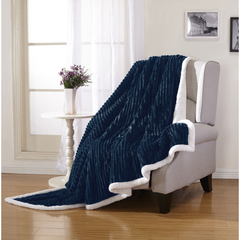 Jeté douillet en sherpa côtelé Plush Home, Bleu marine