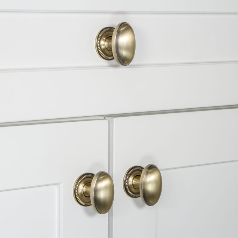 Eden Prairie Oval Knob, Vintage Brass