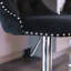 Tabourets pivotants en velours à hauteur de siège réglable de 25 à 33 pouces, tabourets de bar à base chromée avec dossier capitonné confortable-125536198-125536194