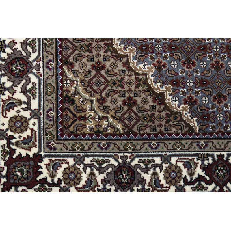 Oriental Area Rug in Brown
