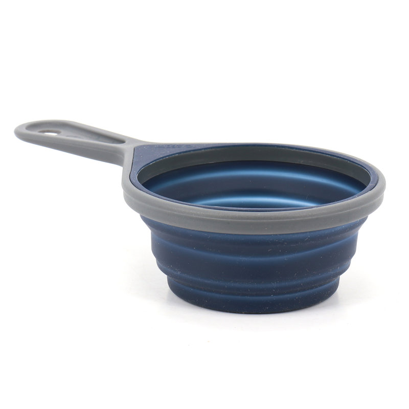 Ensemble de tasses à mesurer et cuillères pliables bleu foncé Oster Bluemarine