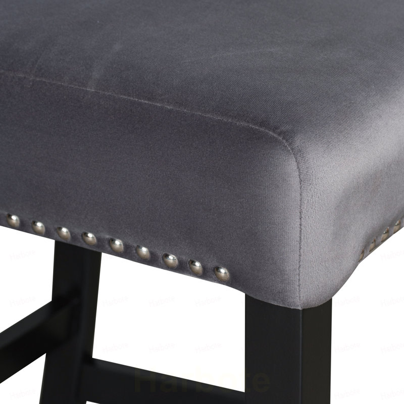 Ensemble de salle à manger 5 pièces avec table haute, comprenant une table à manger avec dessus en faux marbre et quatre chaises recouvertes de velours, gris