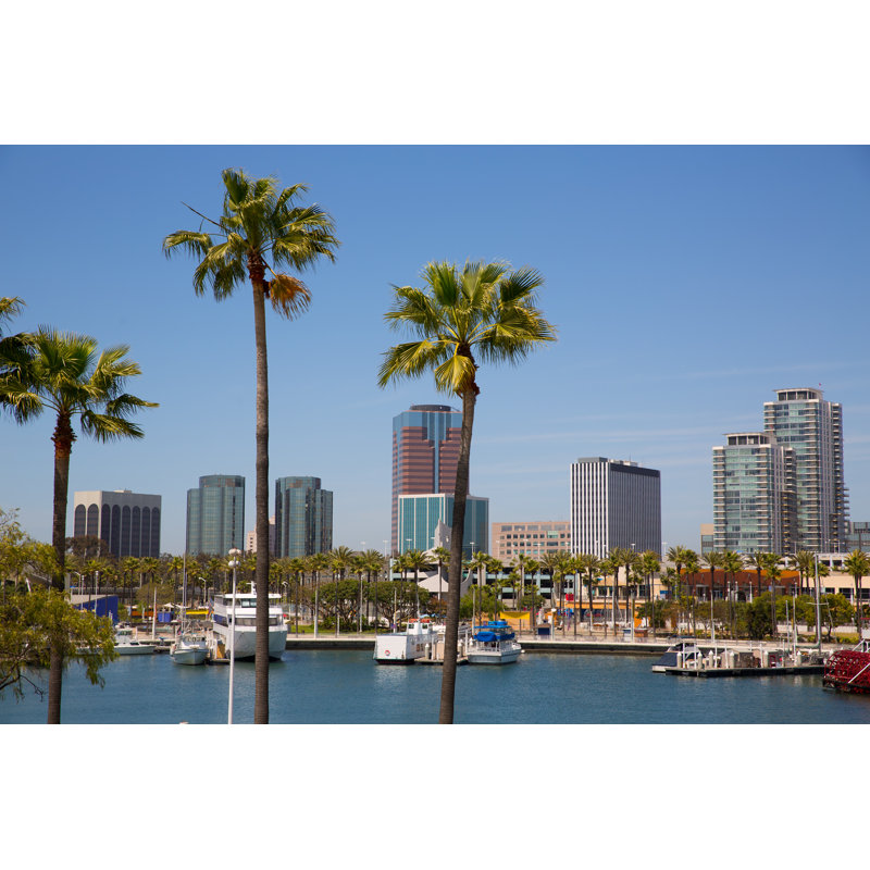 Long Beach California Skyline par Lunamarina - photographie sur toile tendue, H 12 po x l 18 po