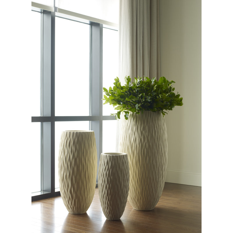 Pot de fleurs en résine Citrana, H 24 po x l 11 po x P 11 po, Blanc cassé