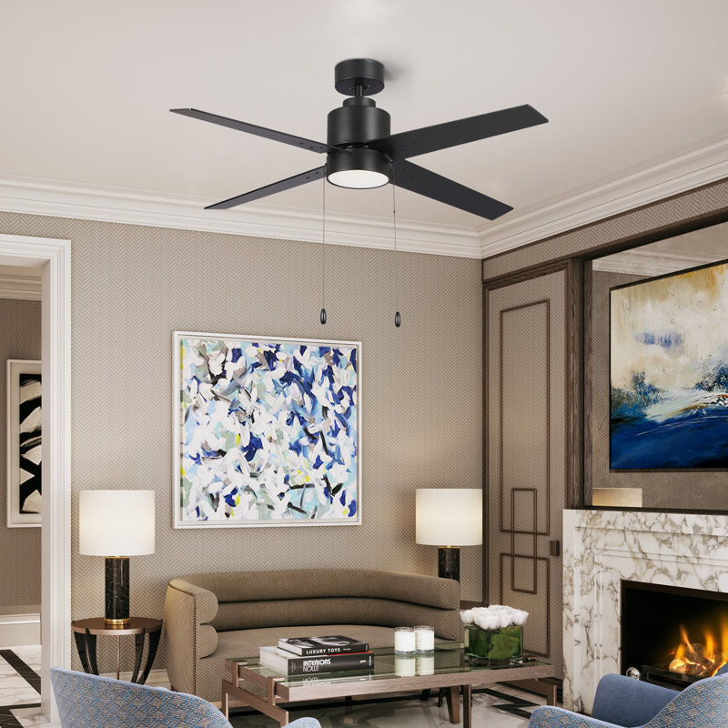 Ventilateur de plafond standard à 4 pales avec ensemble d'éclairage Avnee