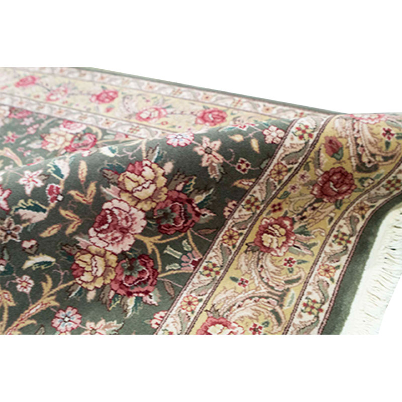 Hand Woven Wool Oriental Area Rug