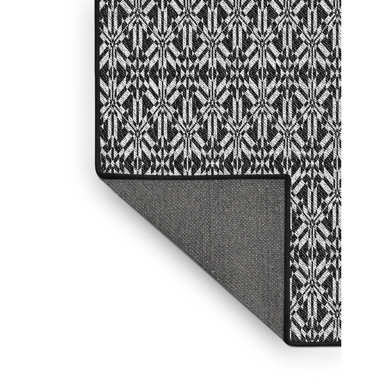 Tapis noir/blanc à motifs, Rectangle 2 pi x 3 pi