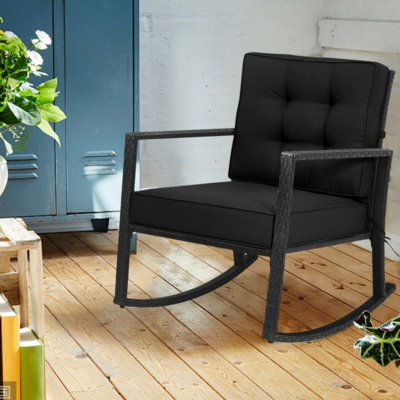 Conwell Wicker Outdoor Chair