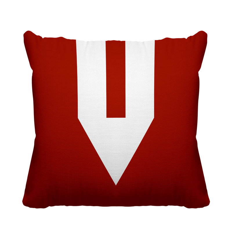 Coussin décoratif intérieur / extérieur en forme de V Sherman, L 15 po x H 15 po, Rouge