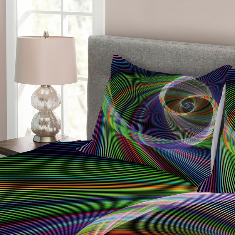 Modern & Contemporary Abstract Coverlet, Queen Coverlet + 2 Shams