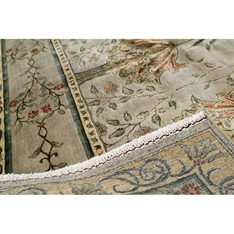 Tapis beige noué à la main de haute qualité
