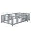 Lit de jour simple en bois avec garde-corps en forme de clôture pour la sécurité et deux tiroirs intégrés pratiques pour le rangement-229489509
