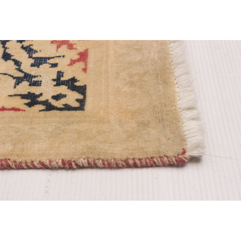 Tapis corail foncé Antalya 9 pi 11 po x 13 pi 5 po