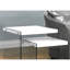 Tables gigognes modernes avec verre trempé et stratifié blanc brillant, idéales pour un décor élégant et peu encombrant.